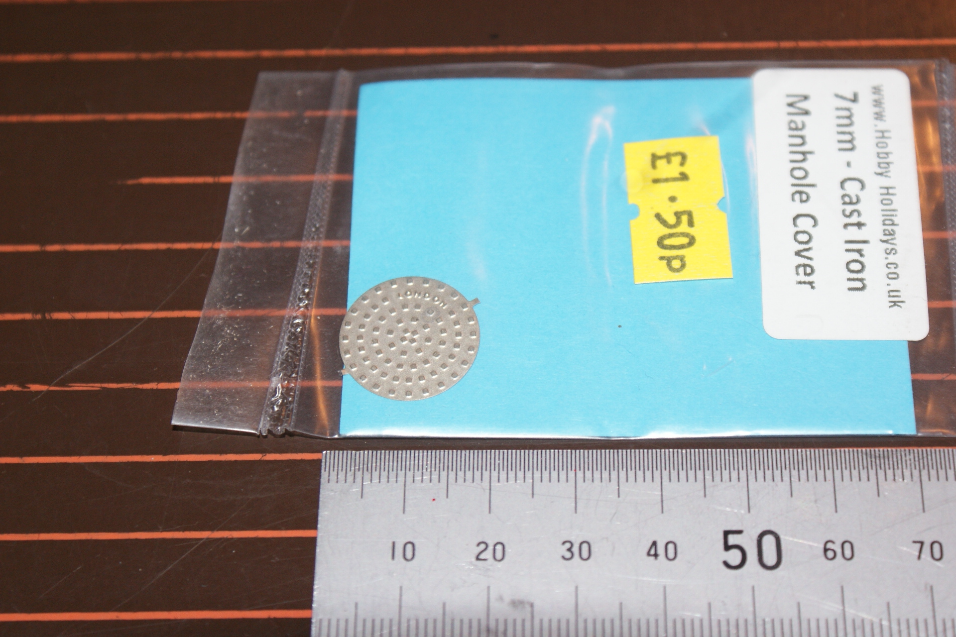 7mm Etched Manhole Cover