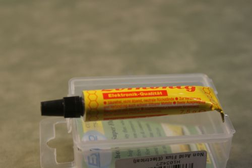 7.5g tube Non Acid electronics flux