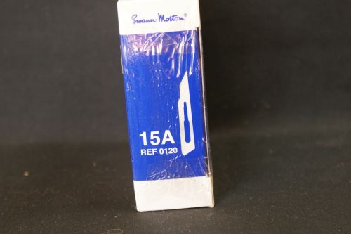 Pack of 5 15A Swann Morton Blades